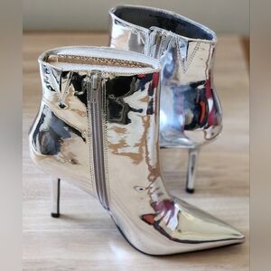 I.N.C. Women's Holand Pointed-Toe Dress Booties Chrome Silver New In Box